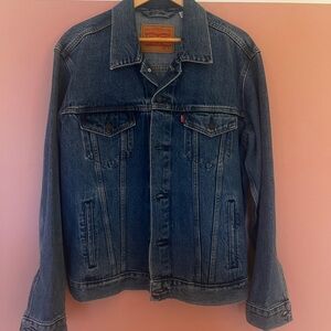 Levi’s x Coors Light Denim Jean Jacket. Unisex. Large. Custom California Chill.